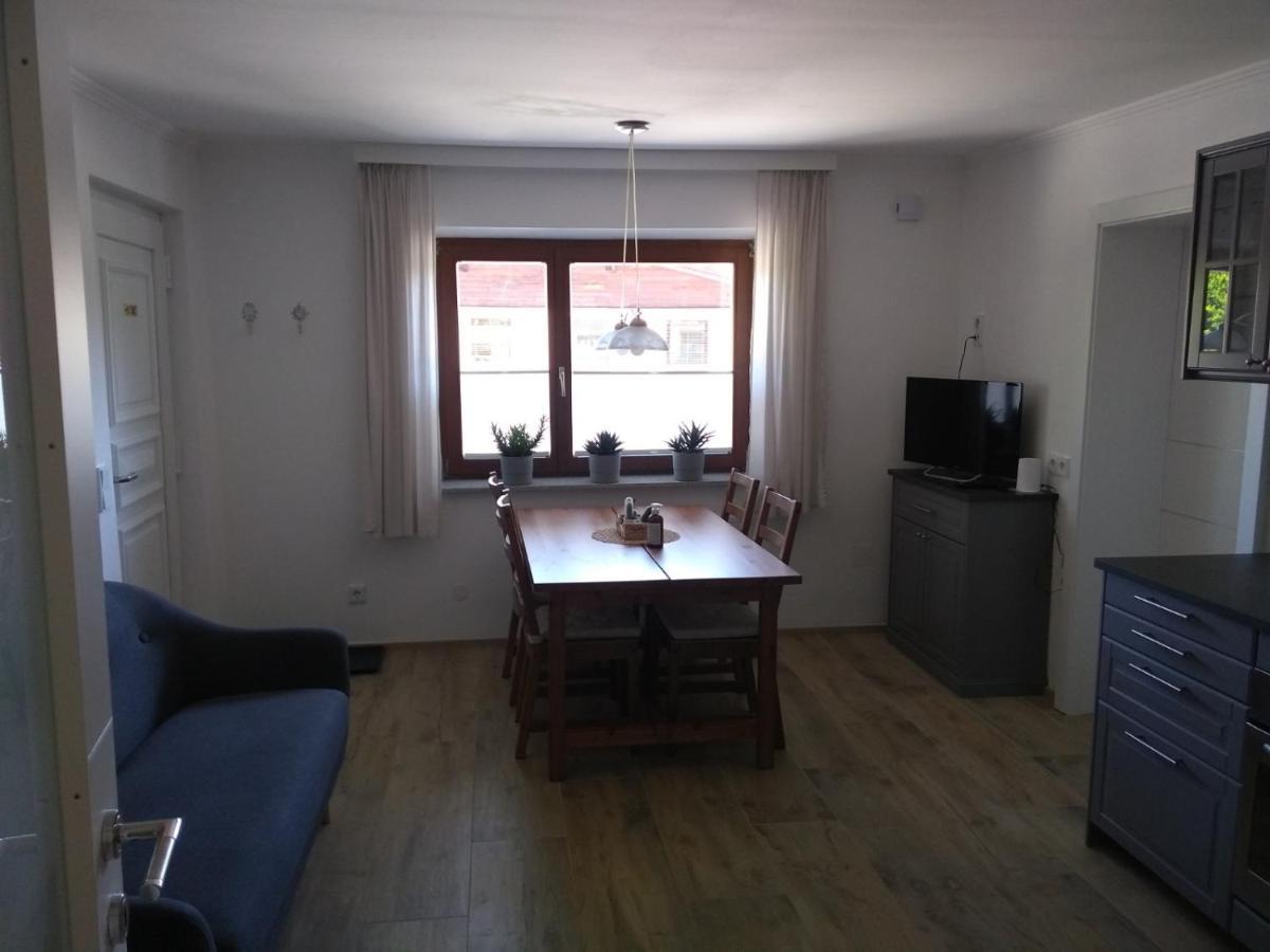 Gaestewohnung Schlossblick Grodig Luaran gambar