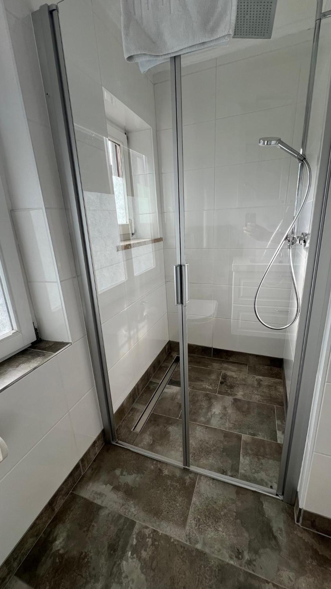 Gaestewohnung Schlossblick Grodig Luaran gambar